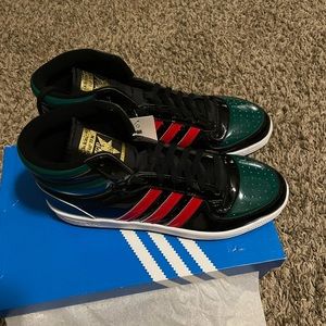 Adidas Top Tens- Patent Leather brand new size 11